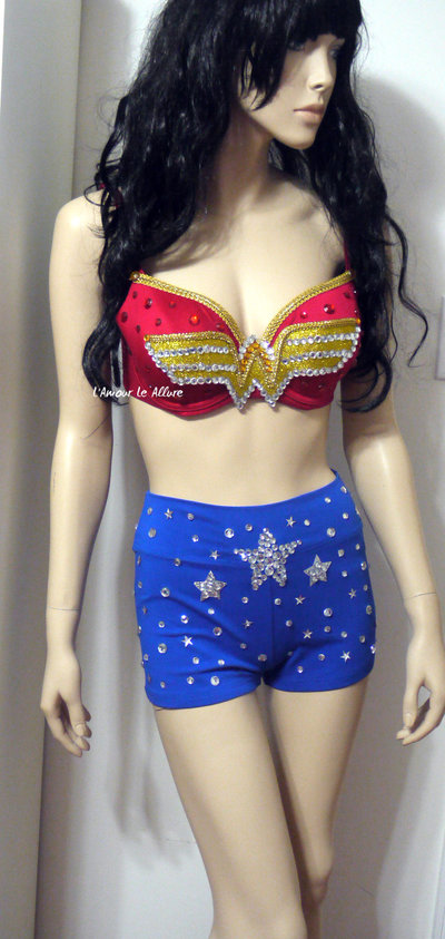 Wonder Woman Bra Cosplay Dance Costume Rave Bra Rave Wear Halloween Burlesque Show Girl