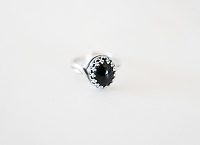 Mini Oval Black Onyx Ring