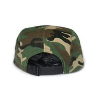 HIGH QUALITY CAMO 5 PANEL HAT IN RED - Thumbnail 1
