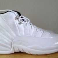 AIR JORDAN RETRO 12 RISING SUN (RECALLED IN-SOLES EDITION) - Thumbnail 1