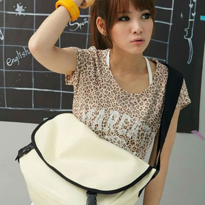 White color unisex messenger bag good for daily use school use cross body bag