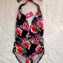 Pretty Florals Swimsuit - Thumbnail 1