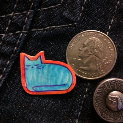 Blue cat - handmade shrinky dink pin