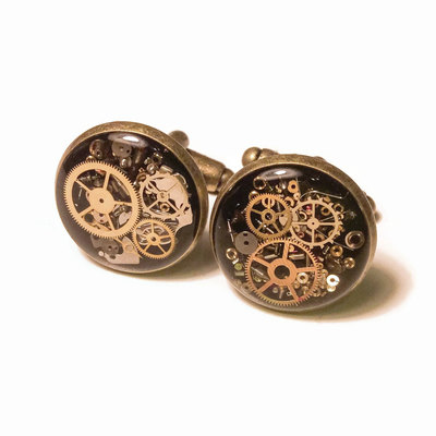 As seen at gbk's 2015 mtv movie awards gift lounge brass silver or gold steampunk cufflinks with real recycled watch parts