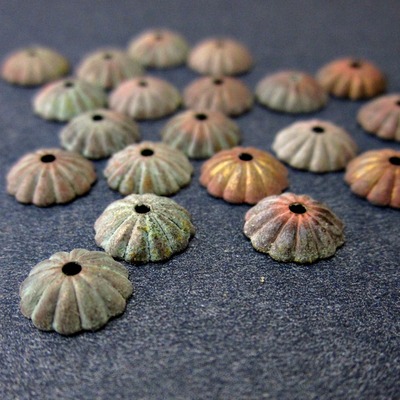 Fluted Bead Caps, Green and Rust Hand Patinated, 20 pcs: Sea Urchin Caps