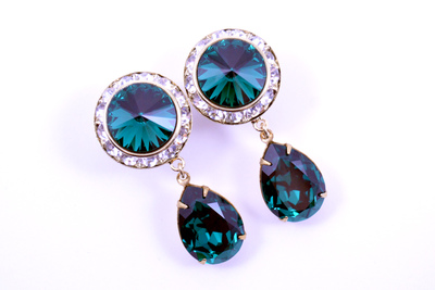 5/8 9/16 1/2 Emerald Green and Gold Dangle Hanging Ear Plugs Gauges Tunnels or Studs Made With SWAROVSKI Elements Wedding Bridal