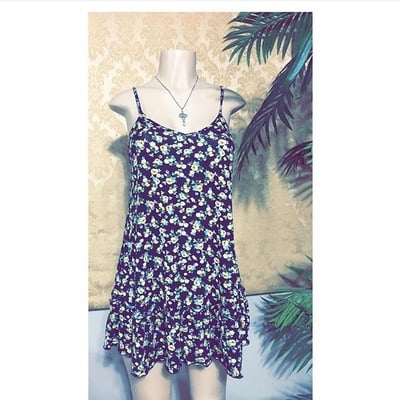 Summer floral baby doll dress.
