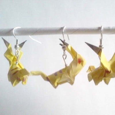 Origami earrings: pikachu