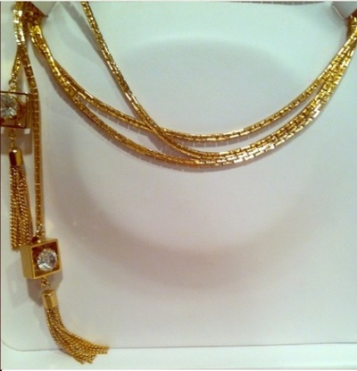 Stunning Vintage Wrap Around Chain