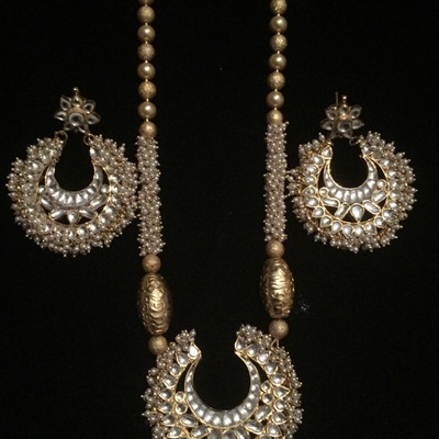 Reshama pearl set 