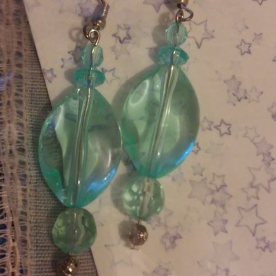 Sea green acrylic bead earrings - Thumbnail 2