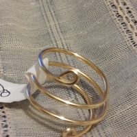 gold wire twisted ring adjustable size 9 - Thumbnail 1