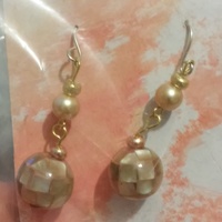 sea shell disco ball creme earrings - Thumbnail 2
