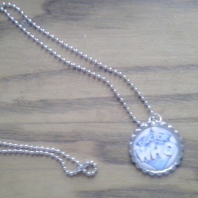 Dr. who simply "who" bottle cap pendant ball chain necklace