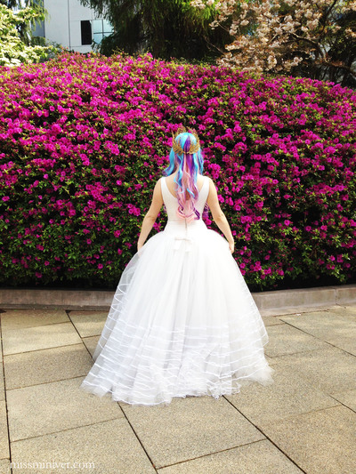 A Princess Never Looks Back