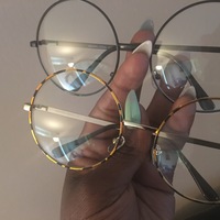 Golden Girl Frames - Thumbnail 4