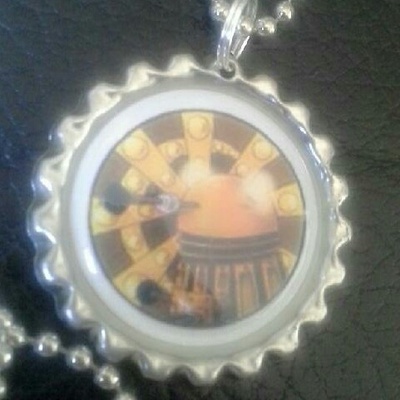 Dr. who dalek bottle cap ballchain necklace