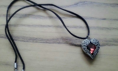 Vampire heart blood red crystal necklace
