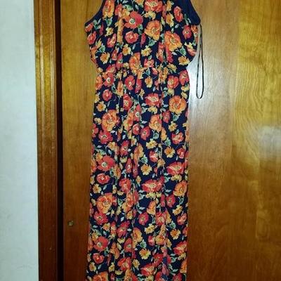Floral maxi dress 2x 