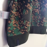 PUMA MEN'S SHORT SLEEVE HOODIE BLACK FOREST GREEN PRINT XXL 56965801 - Thumbnail 3