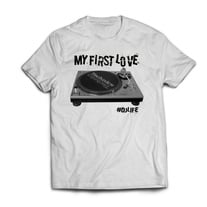 MY FIRTS LOVE TEE