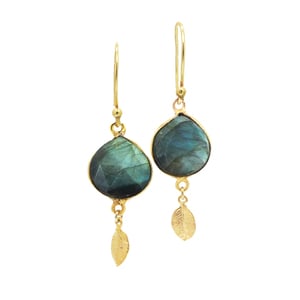 Felini Labradorite Earrings