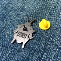 Chuckroach Pin - Thumbnail 4