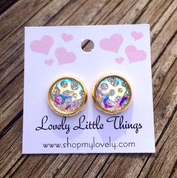 10mm Iridescent Leopard Studs 