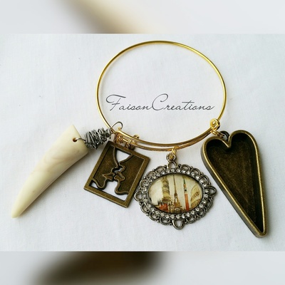 Custom expandable bangle w/charms