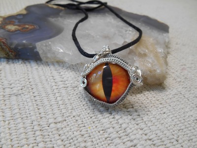 Dragon eye necklace