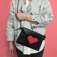 Red Heart Shoulder Bag - Thumbnail 3