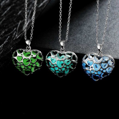 New heart-shape lover pendant necklace luminous glowing necklace glow in dark!