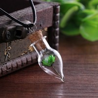 Handmade Daisy Dried Flower in Natural Glass Necklace - Thumbnail 3