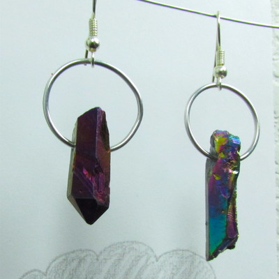 Oil spill point earrings