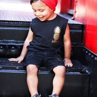 Pineapple vibes cut off