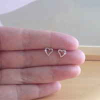 925 Silver Cz Heart Stud Earings/Sterling Silver Heart Earrings/Heart Jewellery/Heart Jewelry/Heart Jewelery/Love Heart Earrings/Heart Studs - Thumbnail 2
