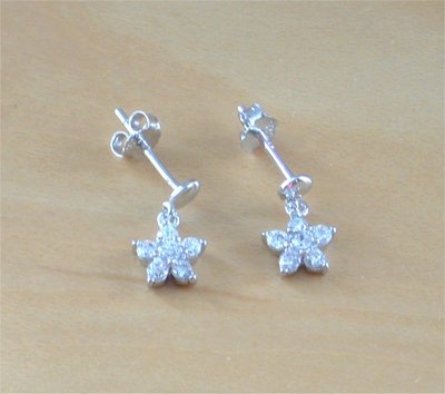 925 Silver Clear Cz Daisy Earrings/Small Silver Daisy Stud Earrings/White Cz Earrings/ Cz Jewelry/White Cz Jewellery/Cz Flower Earrings/Stud