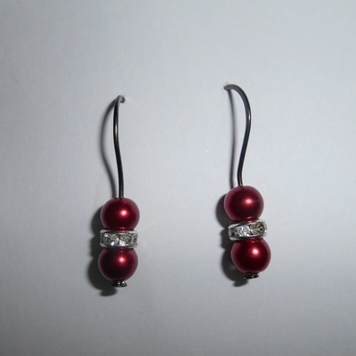 Red pearl & swarovski gunmetal earrings