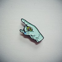 Rock Dio Enamel Pin - Thumbnail 2