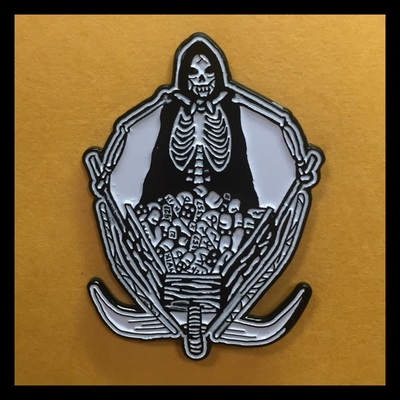 Parasite Enamel Pin