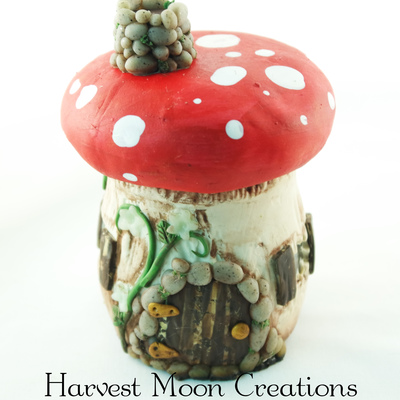 Small fairy house jar