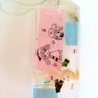 Keychain: Baby Bottom - Thumbnail 1