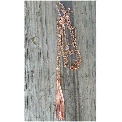 Rose gold tassel necklace - Thumbnail 4