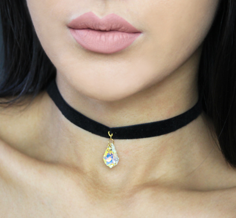 Velvet Haze Choker 