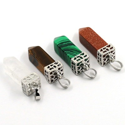 Natural crystal quartz/natiural stones pendant healing crystals!