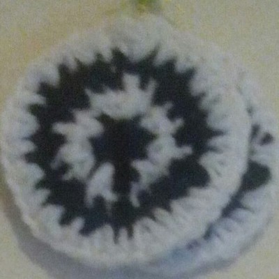 Crochet white and black earrings