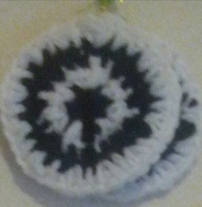 Crochet White and Black Earrings 