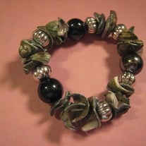 Stretch Shell Bracelet