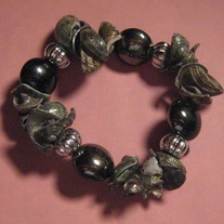 Stretch Shell Bracelet