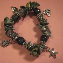 Stretch Shell Bracelet